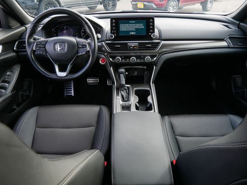 Used 2019 Honda Accord Sport image 8
