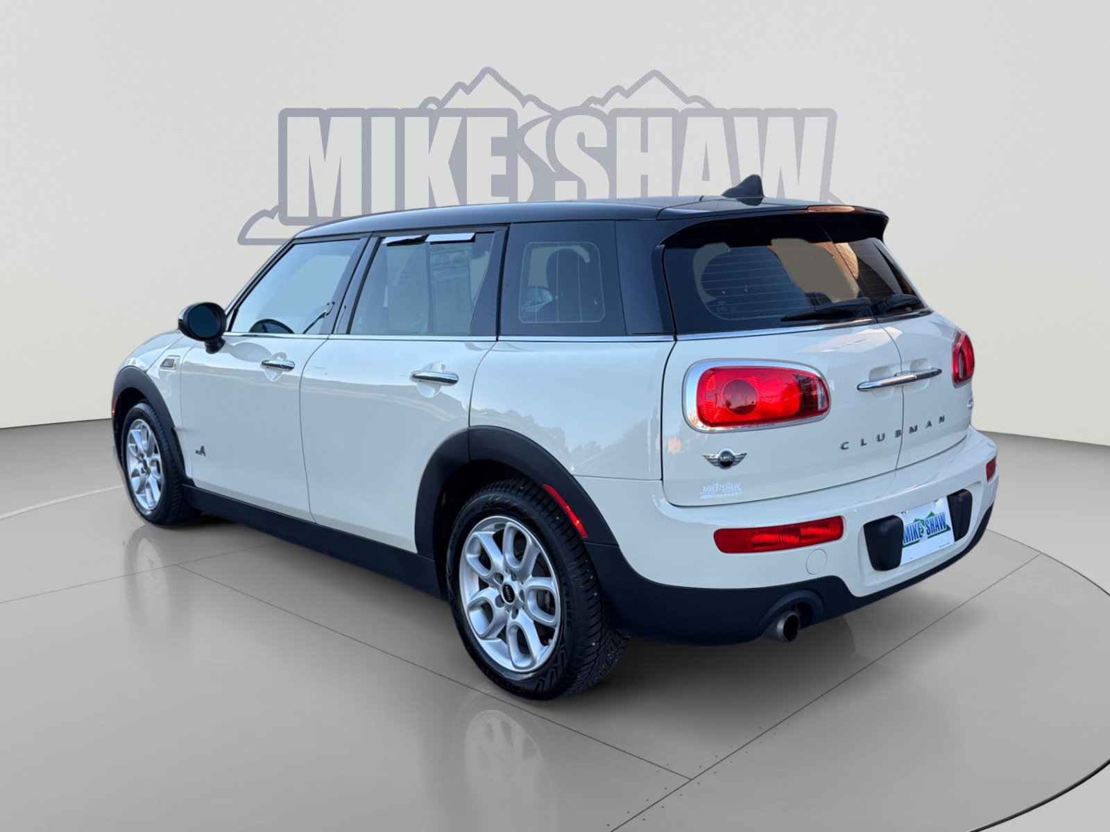 Used 2017 MINI Cooper Clubman ALL4 AWD/4WD image 3