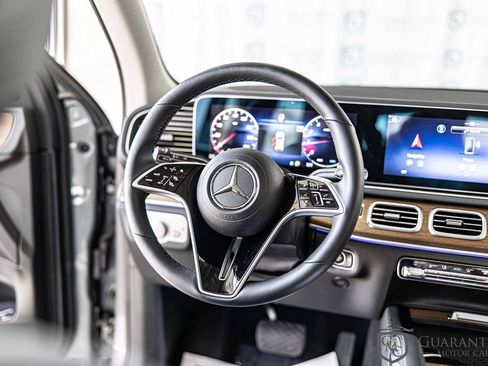 Used 2025 Mercedes-Benz GLE 350 4MATIC image 36