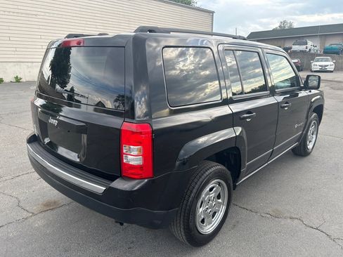 Used 2014 Jeep Patriot Sport w/ Power Value Group AWD/4WD image 6