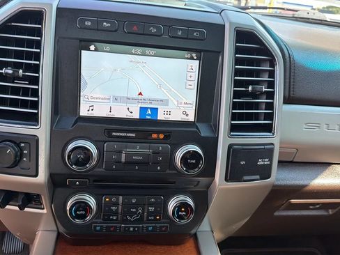Used 2018 Ford F250 King Ranch w/ King Ranch Ultimate Package AWD/4WD image 23