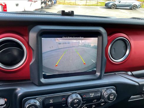 Used 2019 Jeep Wrangler Unlimited Rubicon image 24