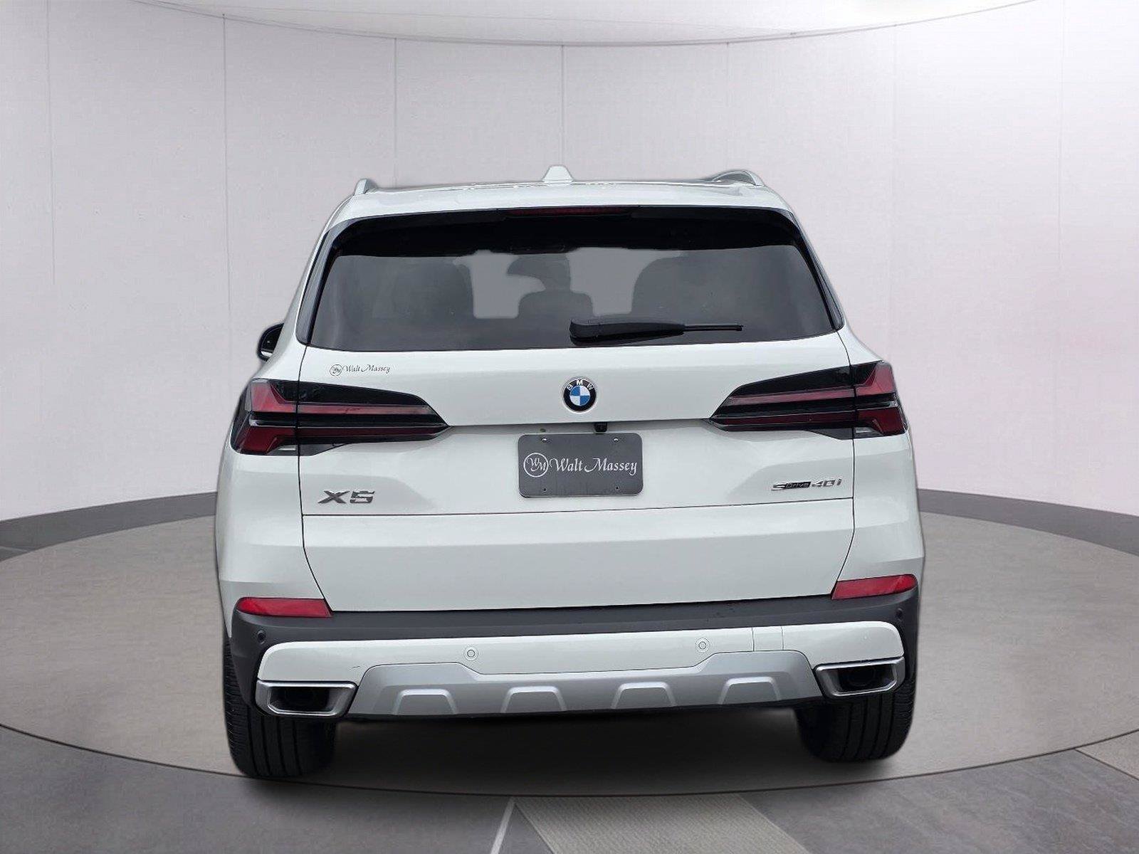 Used 2026 BMW X5 sDrive40i RWD image 6