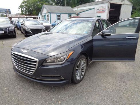 Used 2017 Genesis G80 3.8 RWD image 26