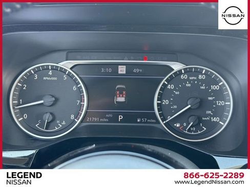 Used 2022 Nissan Pathfinder Platinum AWD/4WD image 23