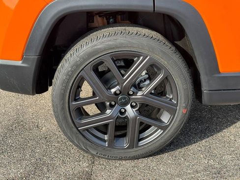 New 2026 Jeep Compass Latitude image 4