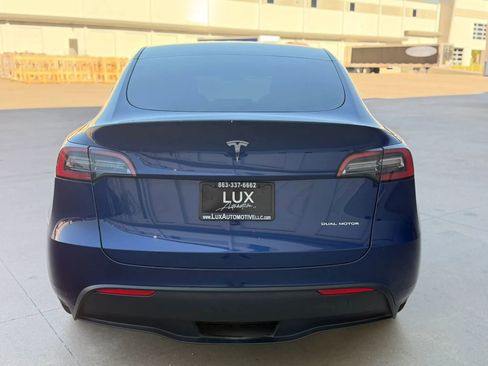 Used 2023 Tesla Model Y AWD image 9