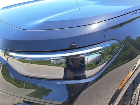 New 2026 Volkswagen Tiguan SE R-Line AWD/4WD image 30