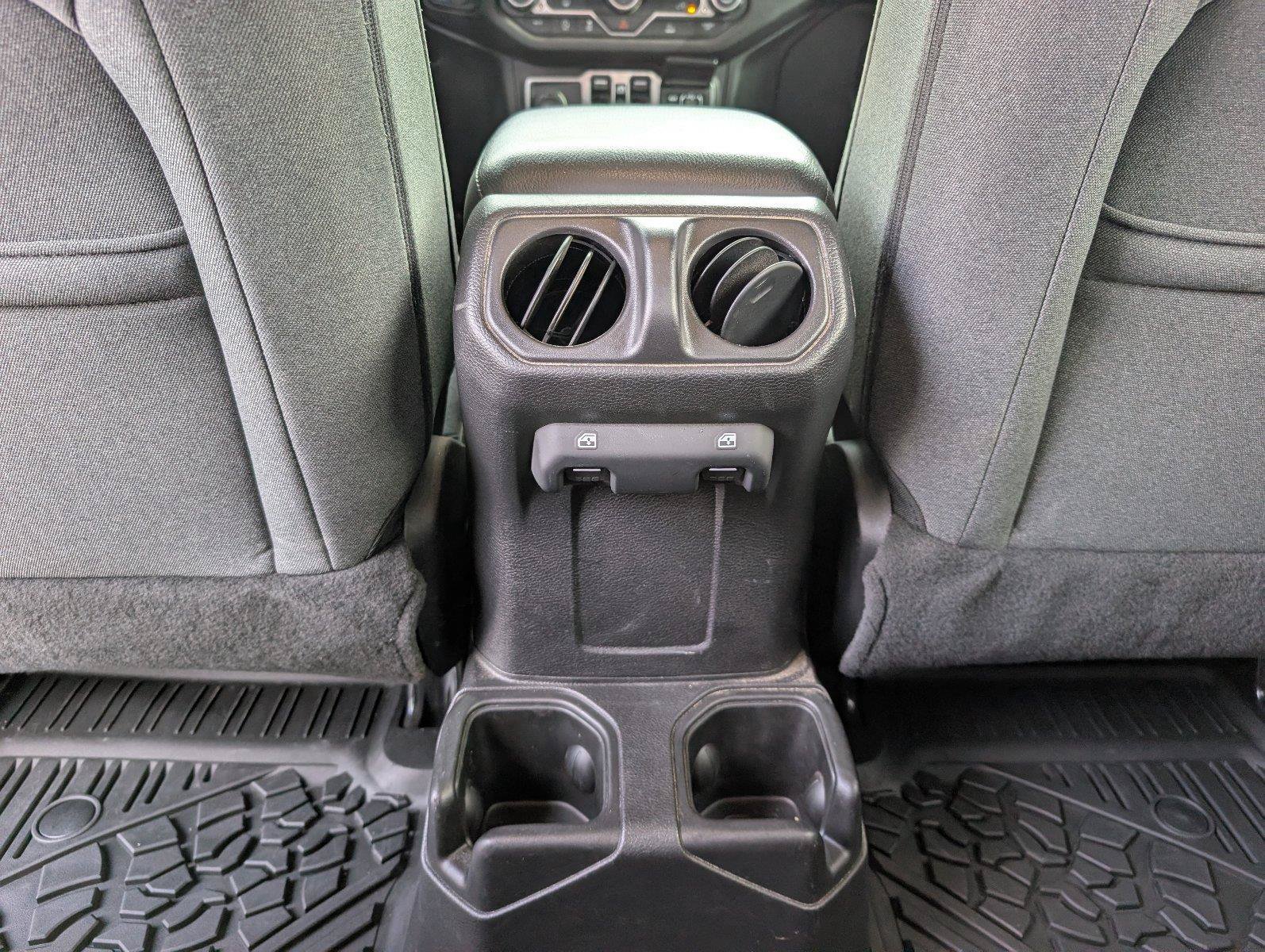 Used 2025 Jeep Gladiator Sport AWD/4WD image 33
