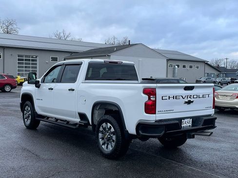 Used 2025 Chevrolet Silverado 2500 Custom w/ Custom Value Package image 13