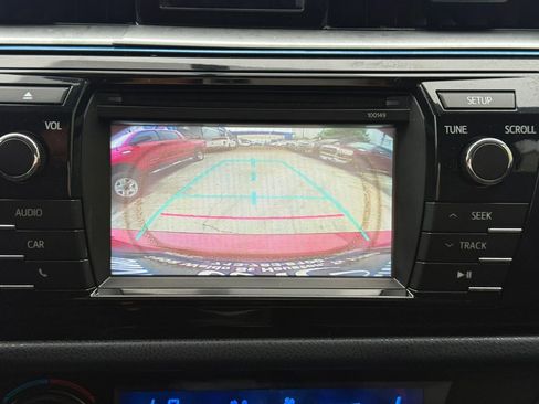Used 2014 Toyota Corolla S FWD image 12