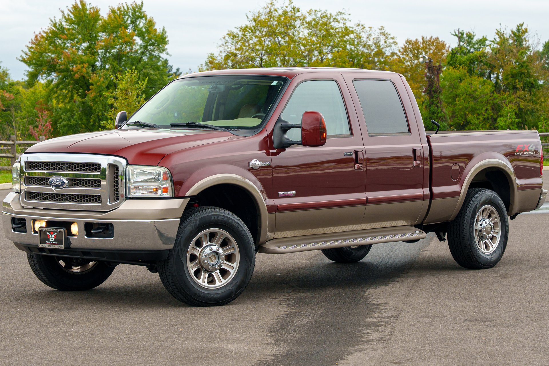 Used 2006 Ford F250 XL AWD/4WD image 3
