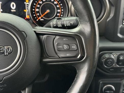 Used 2019 Jeep Wrangler Unlimited Sport S image 25