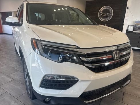 Used 2017 Honda Pilot Elite image 1
