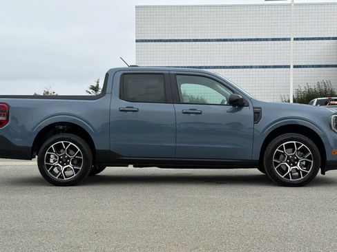 New 2026 Ford Maverick Lariat w/ 4K Tow Package AWD/4WD image 3