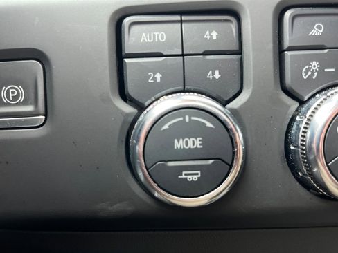 Used 2022 GMC Sierra 1500 Denali AWD/4WD image 47