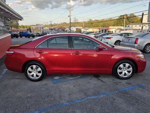 Used 2009 Toyota Camry image 3