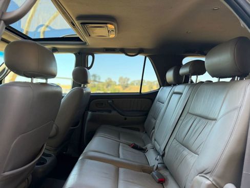 Used 2003 Toyota Sequoia Limited AWD/4WD image 25