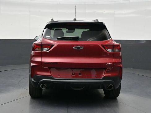 Used 2021 Chevrolet TrailBlazer RS w/ Technology Package FWD image 4