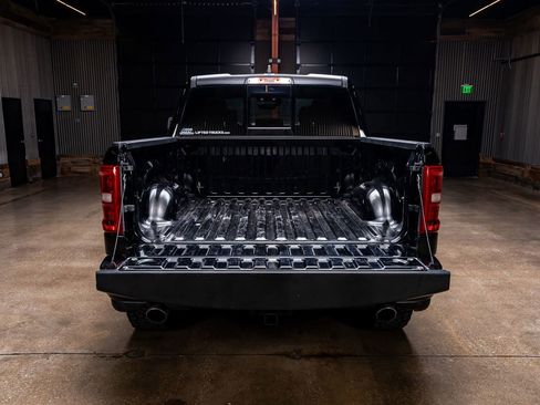 Used 2025 RAM 1500 Laramie w/ Laramie Southwest Edition AWD/4WD image 9