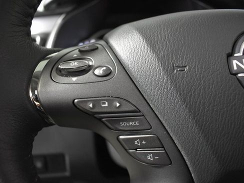 Certified 2024 Nissan Murano SL image 16