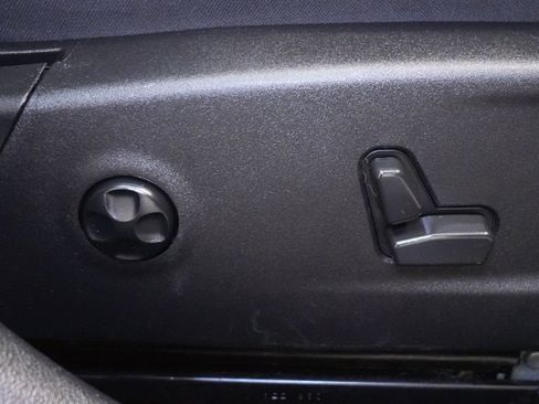 Used 2021 Dodge Charger SXT w/ Plus Group image 31