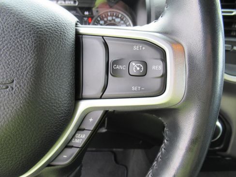 Used 2022 RAM 1500 Big Horn AWD/4WD image 20