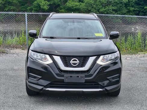 Used 2017 Nissan Rogue S w/ S Appearance Package AWD/4WD image 2