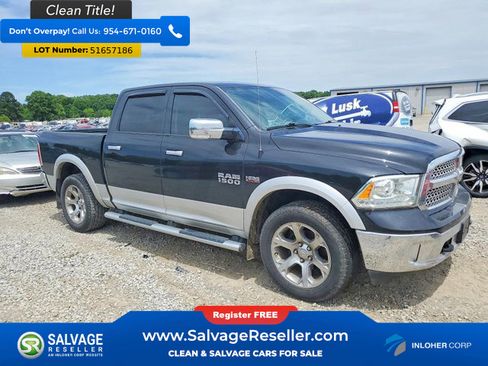 Used 2017 RAM 1500 Laramie w/ Convenience Group AWD/4WD image 5