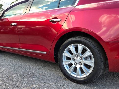 Used 2012 Buick LaCrosse Premium w/ Entertainment Package FWD image 9