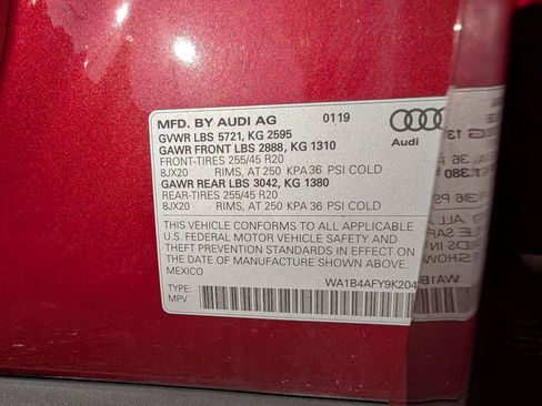 Used 2019 Audi SQ5 Premium Plus w/ Premium Plus Package image 34