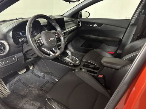 Certified 2022 Kia Forte GT-Line w/ GT-Line Technology Package FWD image 4