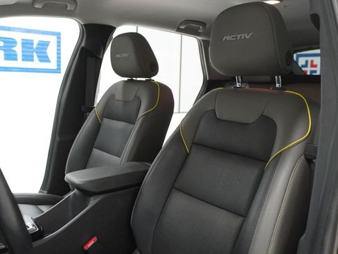 Used 2024 Chevrolet Trax ACTIV w/ Driver Confidence Package FWD image 6