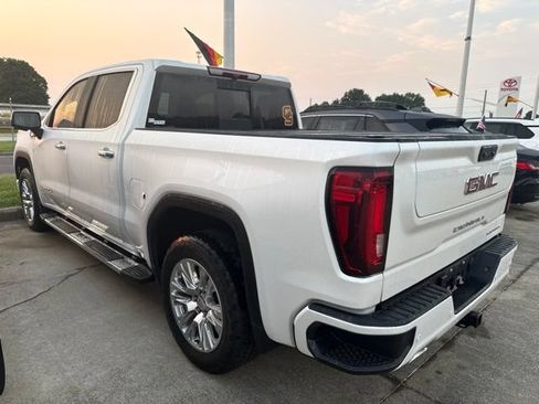 Used 2025 GMC Sierra 1500 Denali AWD/4WD image 7