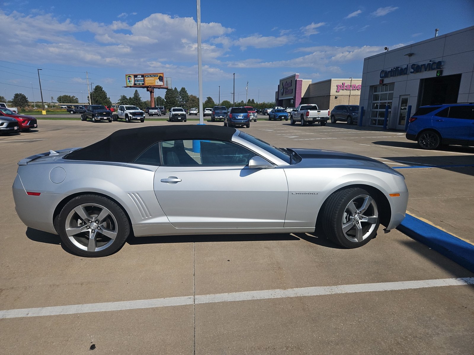 Used 2011 Chevrolet Camaro LT w/ RS Package RWD image 2