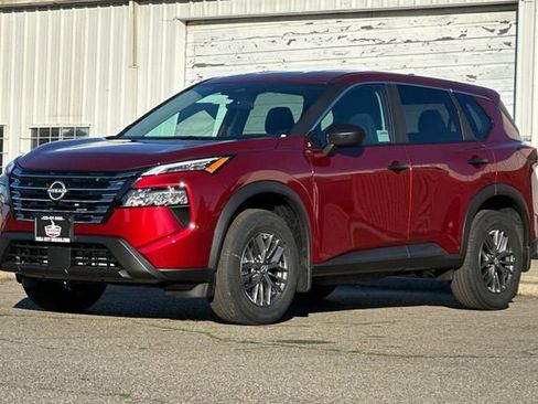 New 2026 Nissan Rogue S image 8