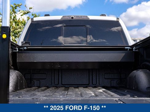 Used 2025 Ford F150 Raptor AWD/4WD image 39