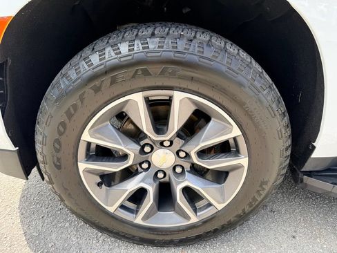 Used 2021 Chevrolet Tahoe LT w/ LT Signature Package RWD image 33