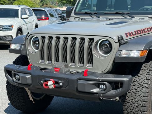 Used 2023 Jeep Wrangler Unlimited Rubicon w/ Xtreme 35 Tire Package AWD/4WD image 9