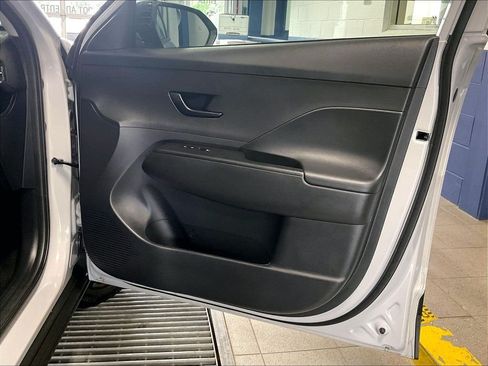Certified 2026 Hyundai Kona SEL Sport AWD/4WD image 12
