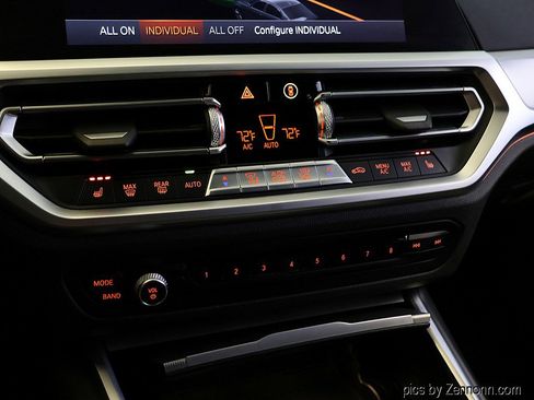 Used 2021 BMW 330i xDrive 330i xDrive w/ Convenience Package image 22