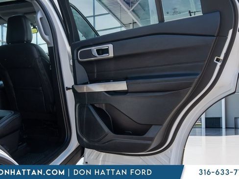 Used 2023 Ford Explorer XLT w/ Equipment Group 202A AWD/4WD image 25