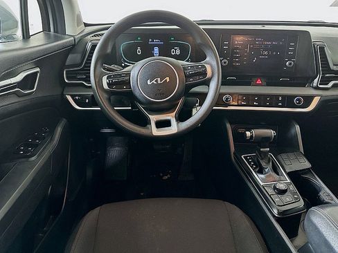 Used 2023 Kia Sportage LX image 21