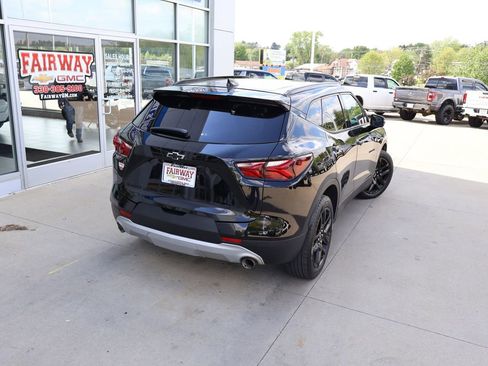 Used 2022 Chevrolet Blazer LT w/ Sound & Technology Package AWD/4WD image 41