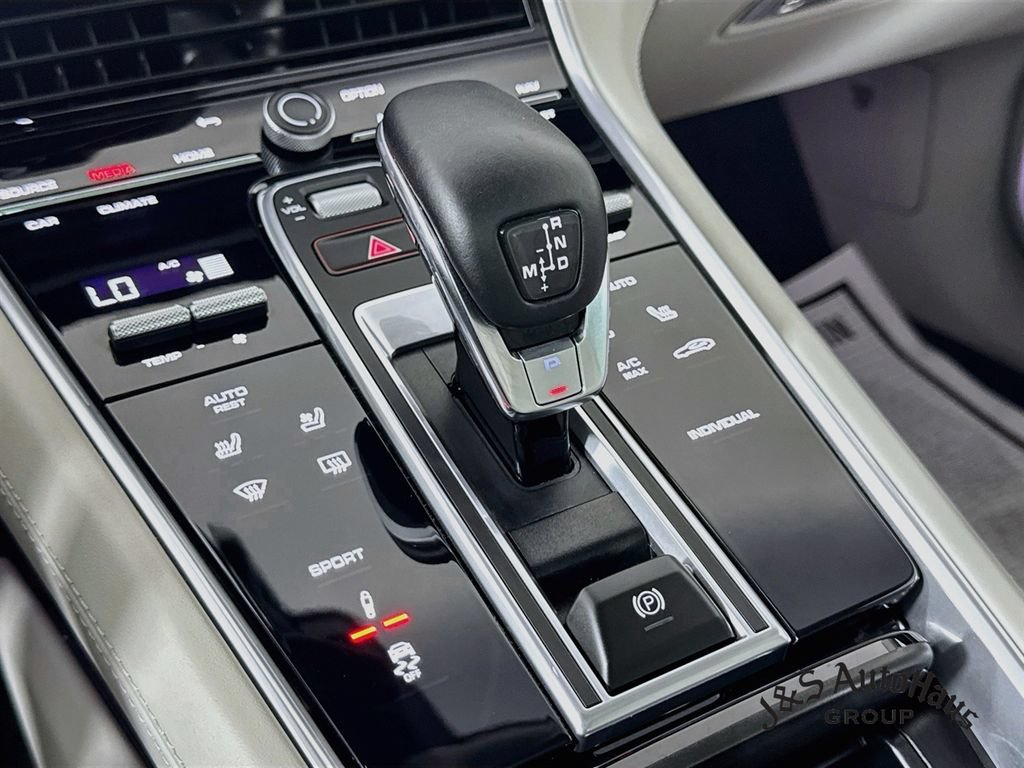 Used 2023 Porsche Panamera Platinum Edition RWD image 22