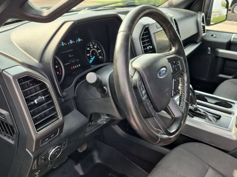 Used 2019 Ford F150 XLT w/ Equipment Group 302A Luxury AWD/4WD image 10