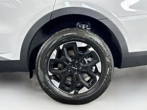 New 2026 Kia Sorento S image 10