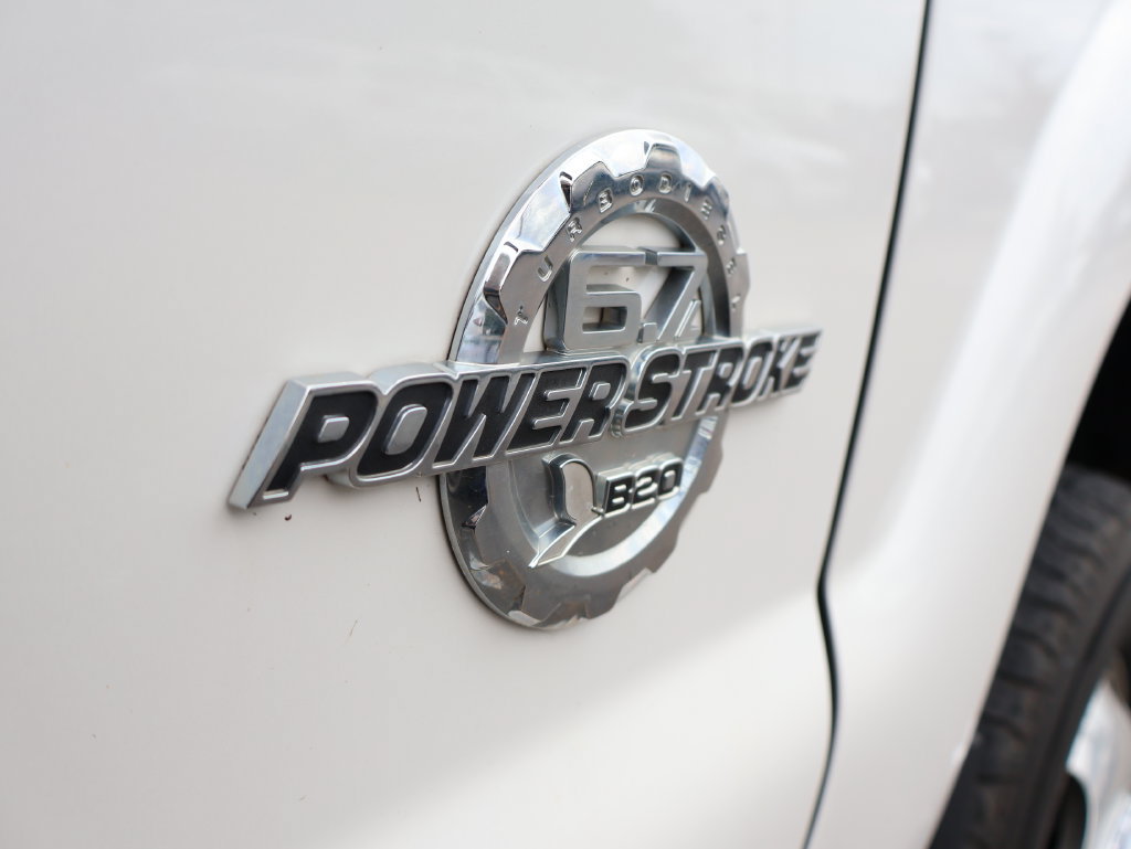 Used 2012 Ford F350 Lariat w/ Lariat Interior Pkg AWD/4WD image 16