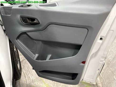 Used 2017 Ford Transit 150 XL image 23