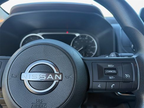 Certified 2023 Nissan Rogue S image 26